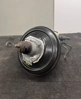 BMW 5 E39 Brake booster 1165055 LSC145T