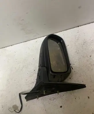 Mazda 626 Front door electric wing mirror E13010142