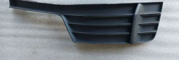 Audi A3 S3 8V Front bumper lower grill 8V3807682M