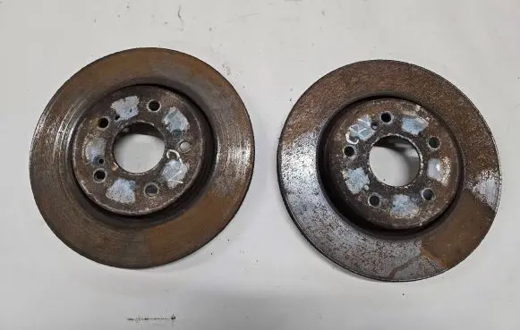 Honda CR-V Front brake disc