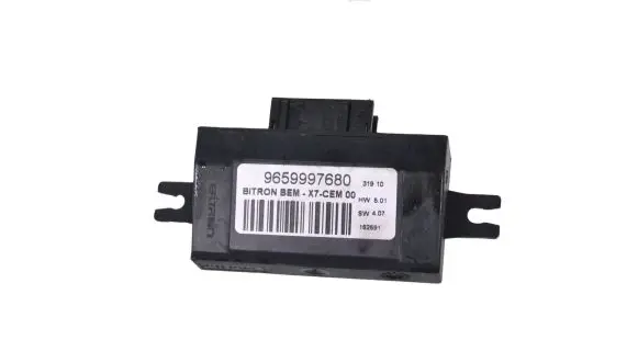 Peugeot RCZ Door control unit/module 965997680