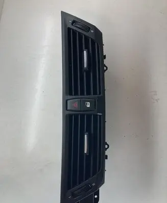 BMW X1 E84 Dash center air vent grill 64222991235
