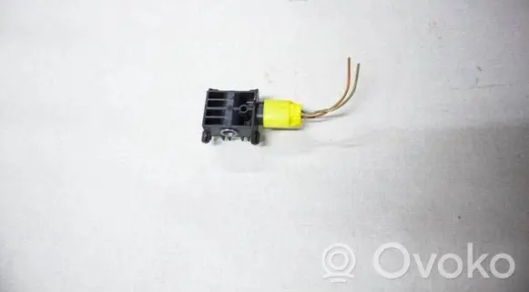 Mercedes-Benz R W251 Airbag deployment crash/impact sensor 0038202826 250906 402924