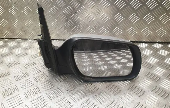 Mazda 2 Front door electric wing mirror 014202
