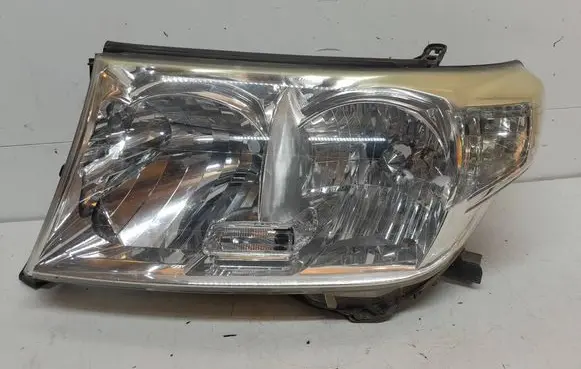 Toyota Land Cruiser (J200) Headlight/headlamp 8117060C50