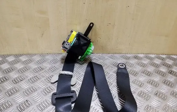 Toyota Verso Front seatbelt 732200F050