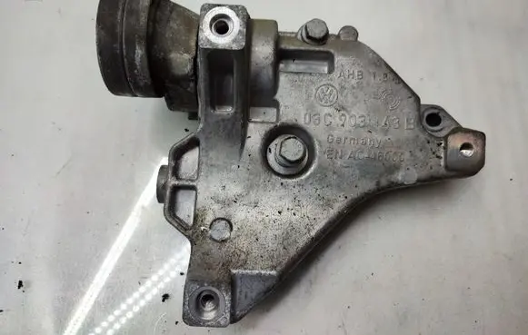Volkswagen Touran II Generator/alternator bracket 03C903143B