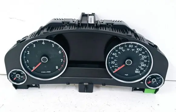 Speedometer (instrument cluster)
