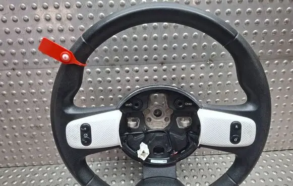 Renault Twingo III Steering wheel S26279961 484004149R