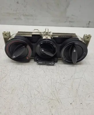 Seat Toledo II (1M) Climate control unit