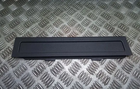 Volkswagen PASSAT B8 Trunk/boot trim cover 3G9867464