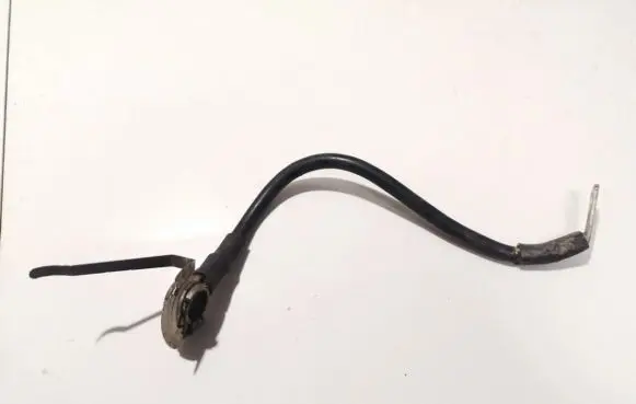 Audi A6 S6 C5 4B Positive cable (battery) 4b1971235