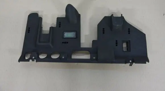 Volkswagen Touareg II Dashboard lower bottom trim panel 7P1863081 7P1863097