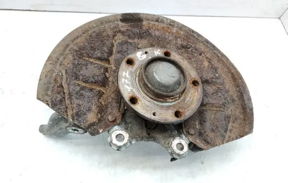 Peugeot 407 Rear wheel hub spindle/knuckle 
