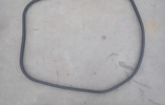 Honda CR-V Front door rubber seal