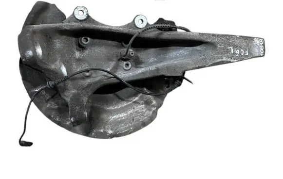 BMW 6 F06 Gran coupe Front wheel hub