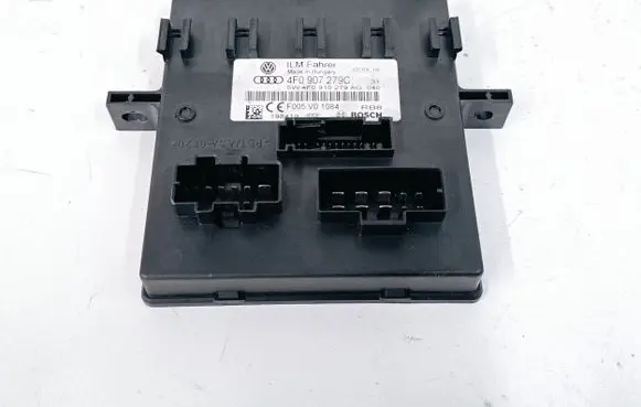 Audi Q7 4L Comfort/convenience module 4F0907279C F005V01084