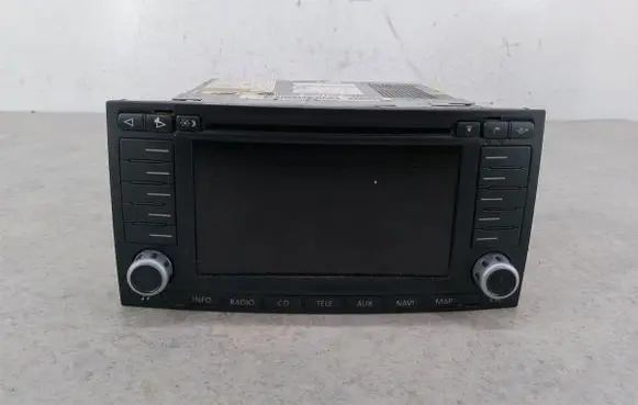 Volkswagen Touareg I Radio/CD/DVD/GPS head unit 7H0035191B