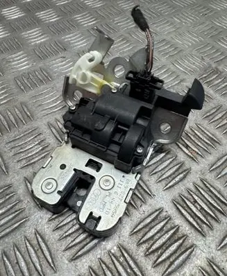 Audi A5 Sportback 8TA Tailgate/trunk/boot lock/catch/latch 8K9827505A 11164M10