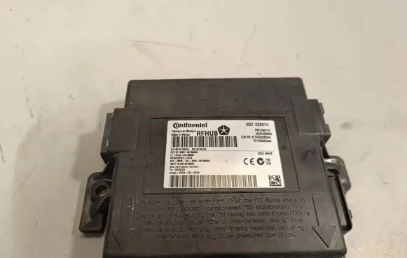 Jeep Grand Cherokee Keyless (KESSY) go control unit/module P68143497AE 307123087A