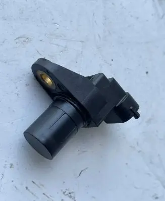 Mercedes-Benz C W203 Camshaft position sensor A0051531328 296106 0141