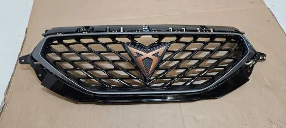 Cupra Formentor Front bumper upper radiator grill 5FF853651C