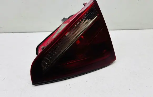 Audi A5 Sportback 8TA Tailgate rear/tail lights 8T0945094