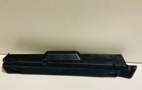 Porsche Macan (95B) Centre console side trim rear 95B861828 8R0861828