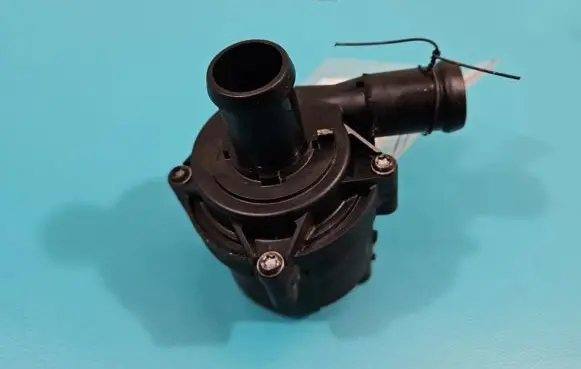 Volkswagen Tiguan Electric auxiliary coolant/water pump 5Q0965561 IMPRK1390132