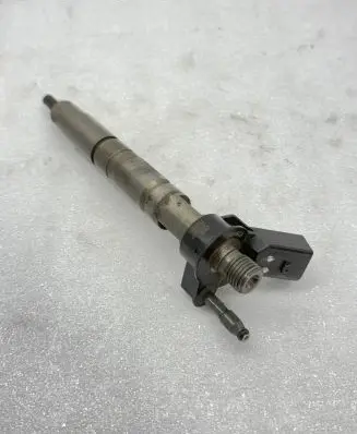 Fuel injector