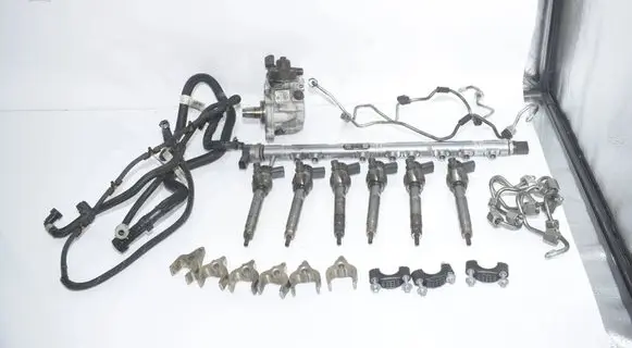 BMW 5 F10 F11 Fuel injection system set 7823463 7800124 7805423