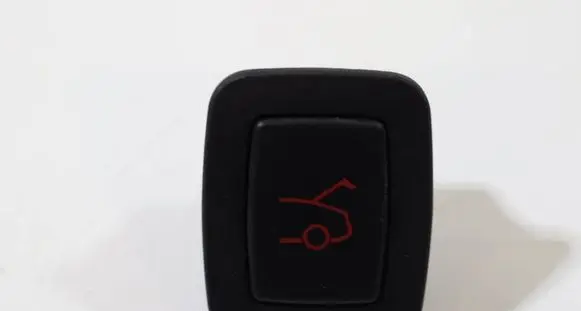 Tesla Model S Tailgate/boot open switch button 1010327-00-A 101032700A 1010327