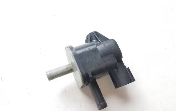 Subaru Legacy Turbo solenoid valve 16131AA060 1362007130