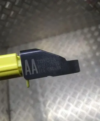 Toyota Prius (XW30) Airbag deployment crash/impact sensor 8983175020