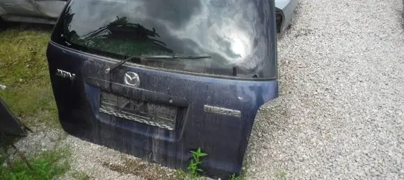 Mazda MPV Truck tailgate 