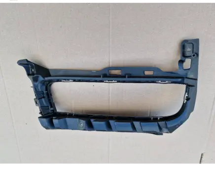 Audi E-tron GT Front bumper lower grill 85H807096