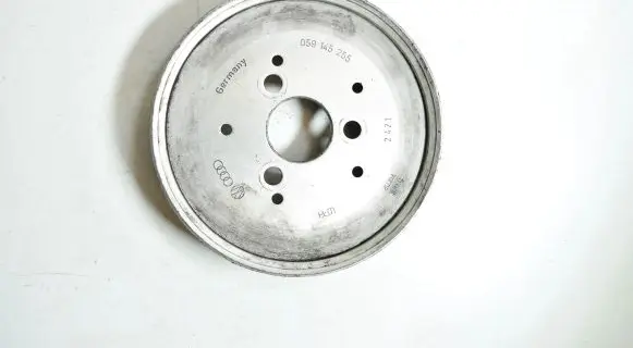 Audi A6 S6 C5 4B Power steering pump pulley 059145255