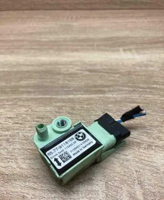 BMW 5 E60 E61 Airbag deployment crash/impact sensor 9118168 5WK43448 WithPlug