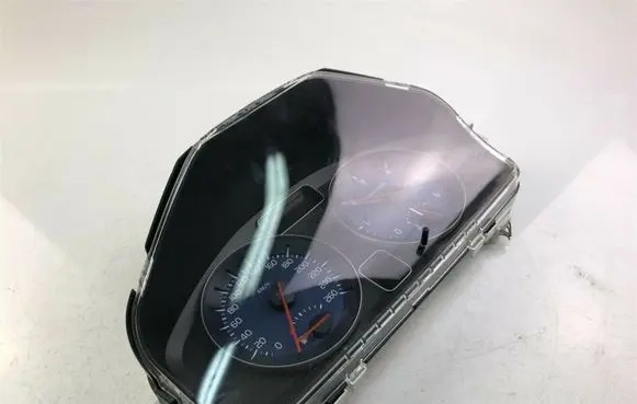 Volvo C30 Speedometer (instrument cluster) 30733372 K3494