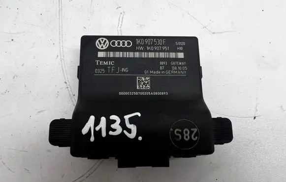 Volkswagen Touran I Gateway control module 1K0907530E 0325 1K0907951