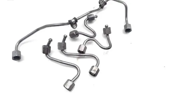 Mercedes-Benz B W246 W242 Fuel injector supply line/pipe 