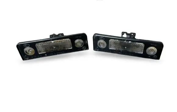 Skoda Octavia Mk2 (1Z) Number plate light 1Z0943021B