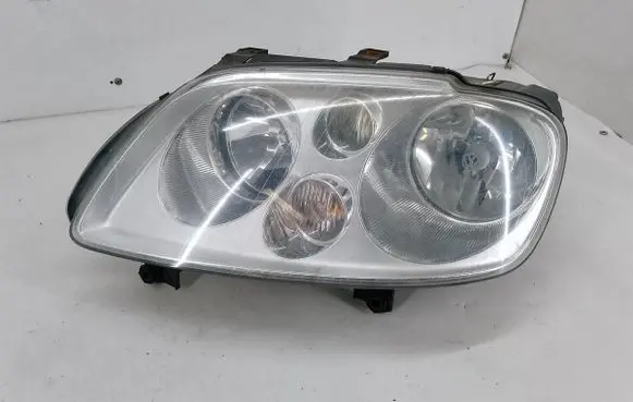 Volkswagen Touran I Headlight/headlamp 1T0941005R