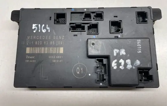 Mercedes-Benz E W211 Door control unit/module A2118208385 2118208385