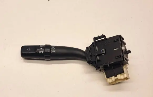 Toyota Corolla Verso AR10 Indicator stalk 05110 84140 173795