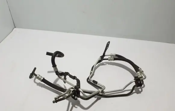 Power steering hose/pipe/line