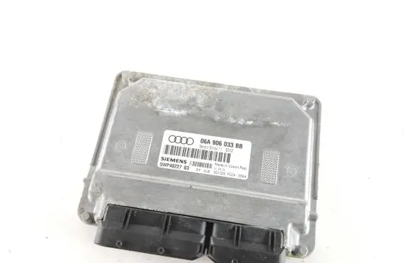 Audi A3 S3 8P Engine control unit/module 06A906033BB 5WP4022703