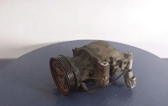 Toyota Corolla E120 E130 Air conditioning (A/C) compressor (pump) 447220-6360