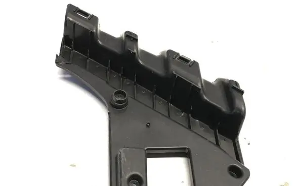 Tesla Model Y Headlight/headlamp mounting bracket 24546182