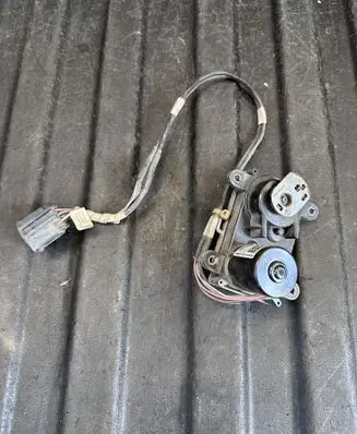 Land Rover Discovery 5 Intake manifold valve actuator/motor HA920100007D E048002511E